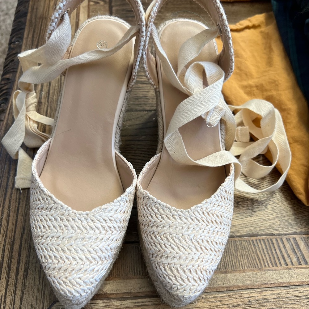Summer wedge espadrille natural color size 6 brand new worn once